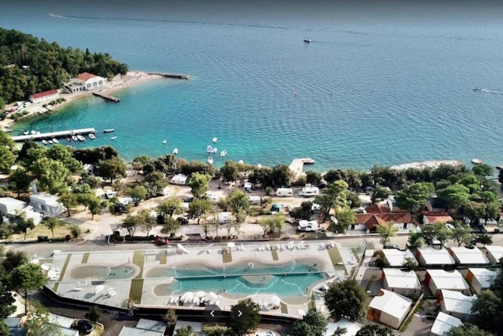 Privilege Resorts Exclusive Camping Villas Selce Exteriör bild