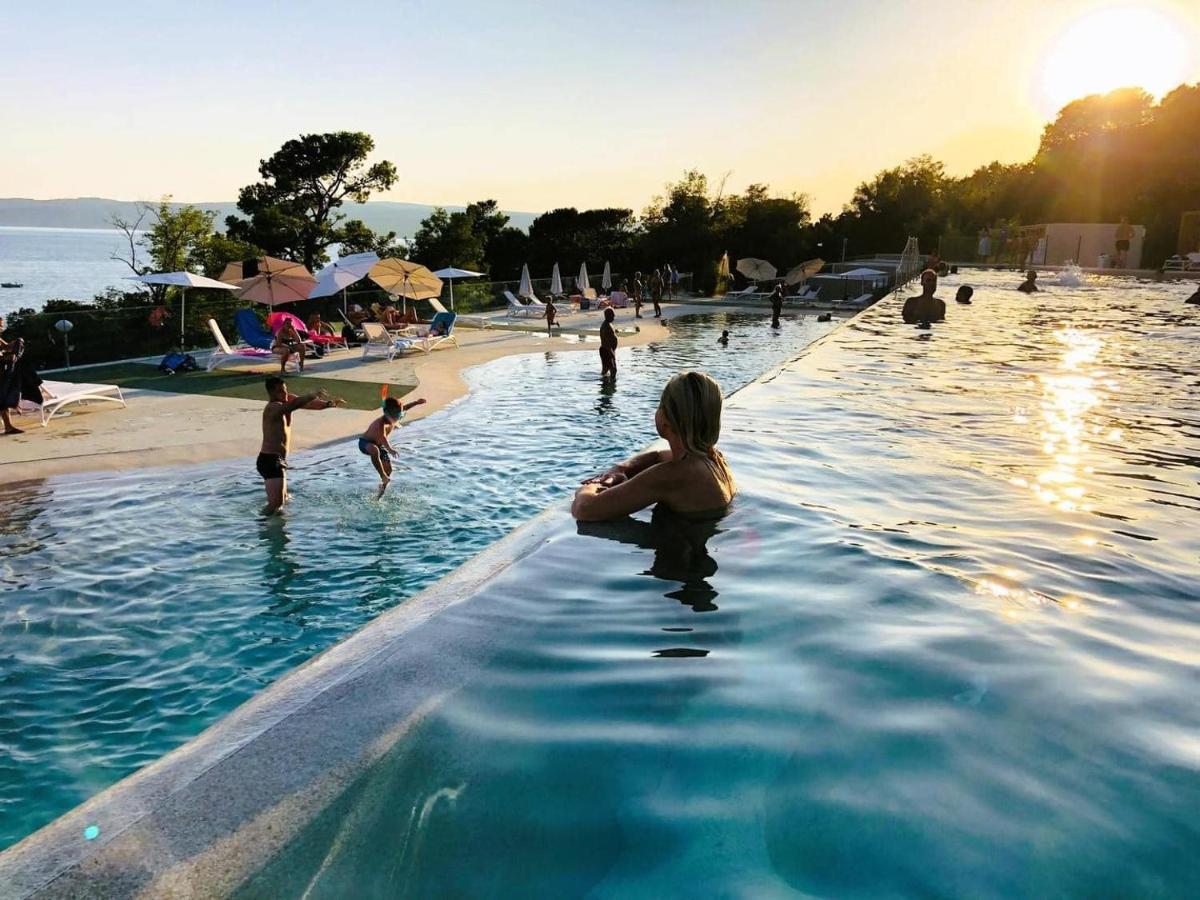 Privilege Resorts Exclusive Camping Villas Selce Exteriör bild