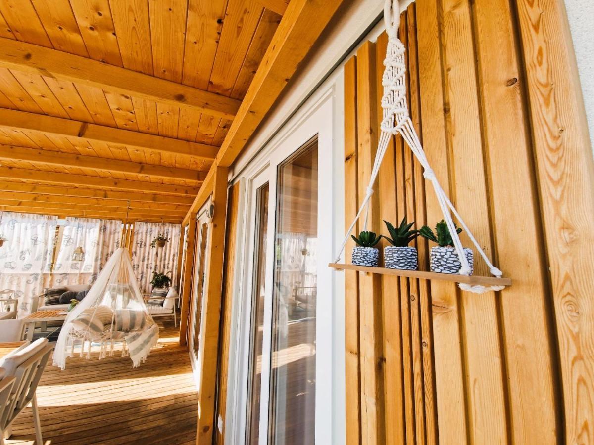Privilege Resorts Exclusive Camping Villas Selce Exteriör bild