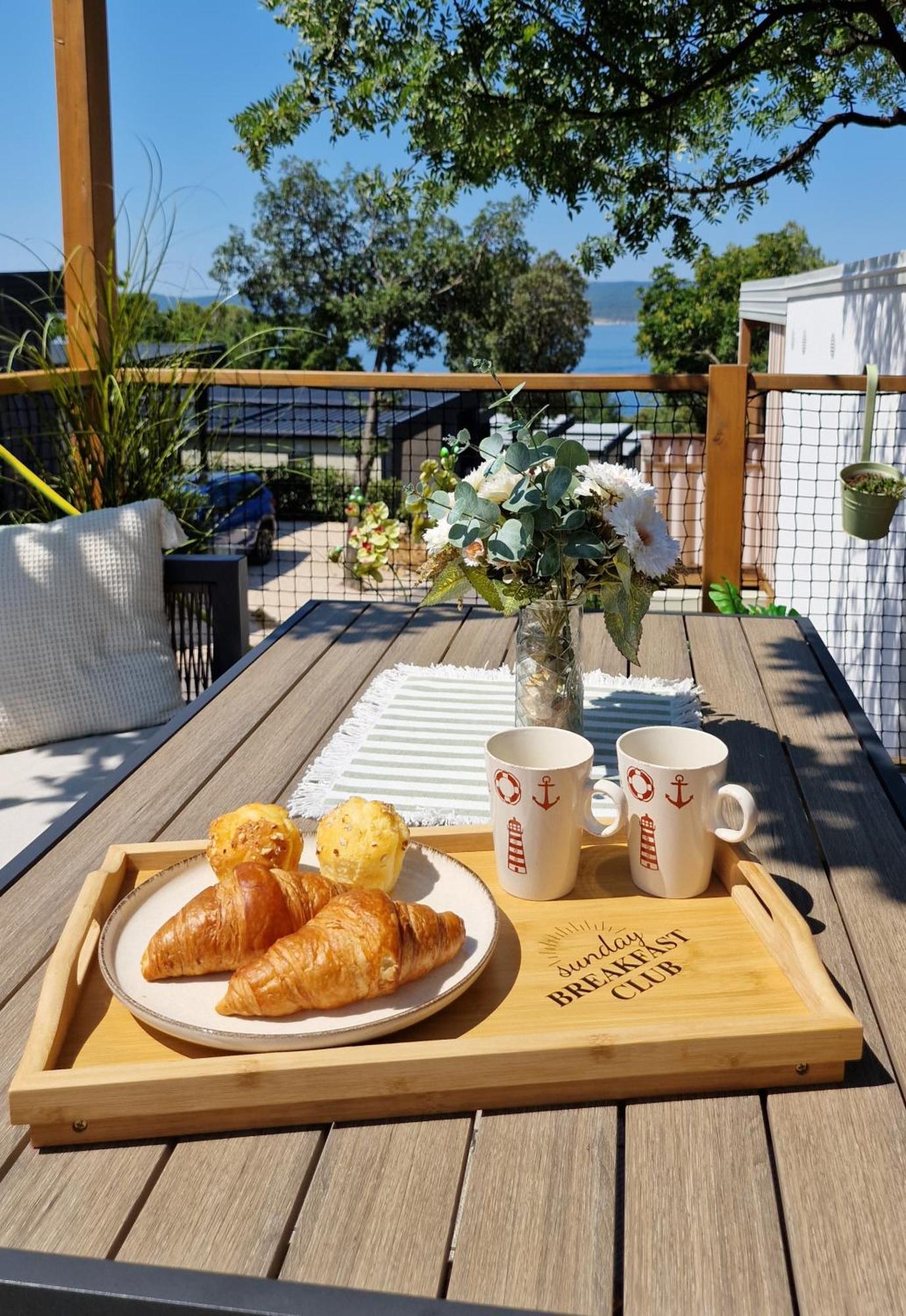 Privilege Resorts Exclusive Camping Villas Selce Exteriör bild